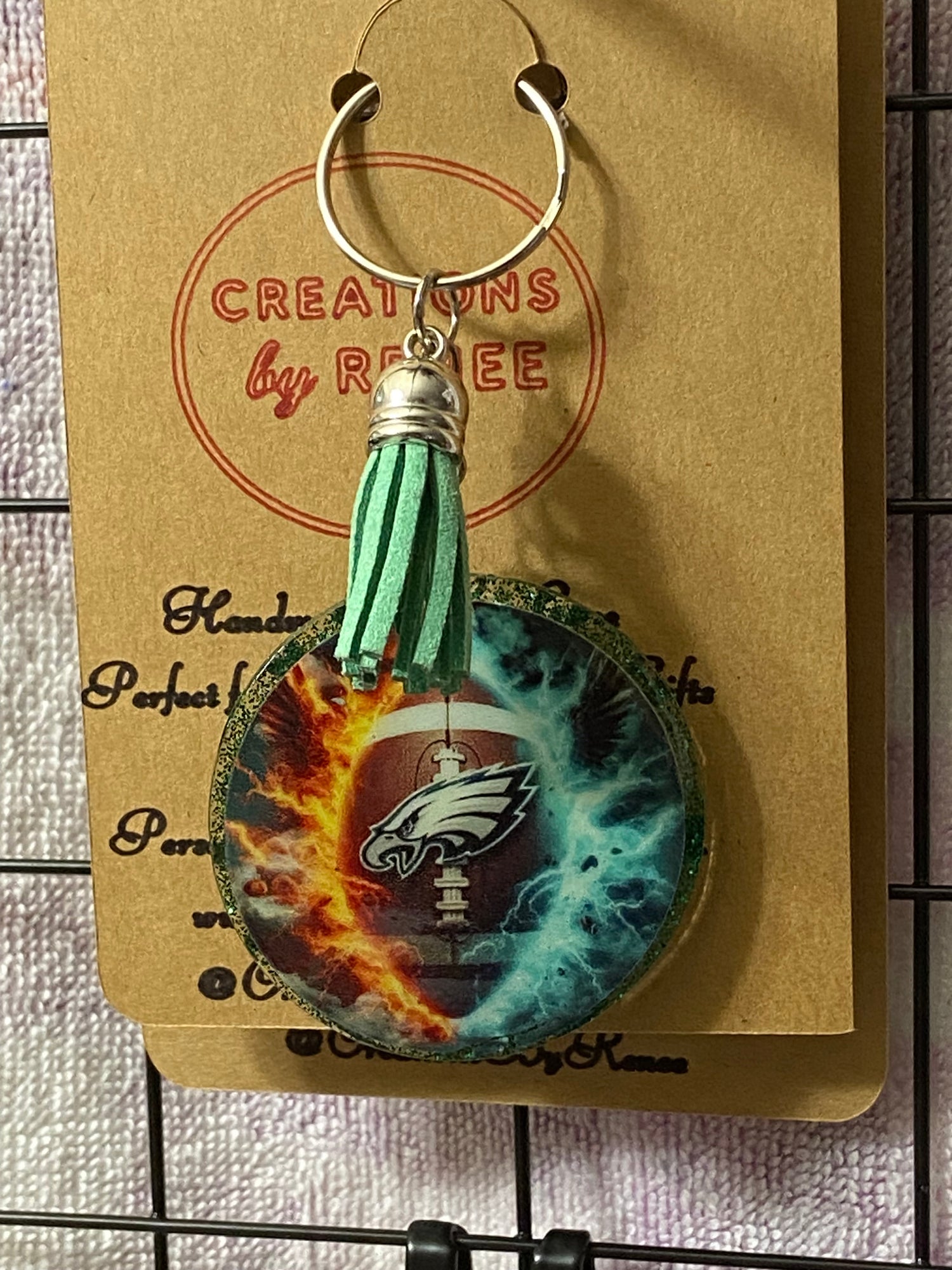 NFL Team Acrylic Keychain – Pick Your Team!