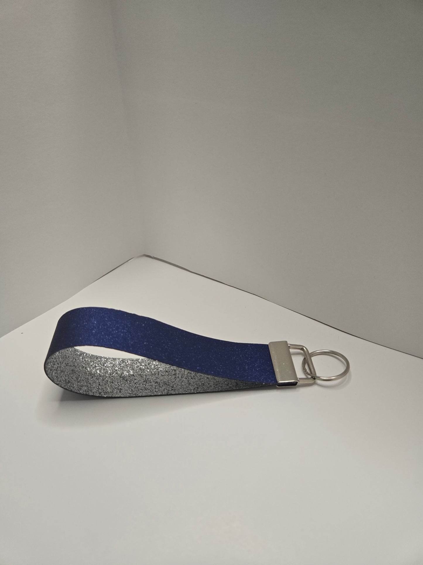 Simply Bold Collection